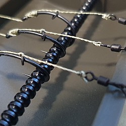 Blowback Maggot Clip Rigs - Korda N Trap
